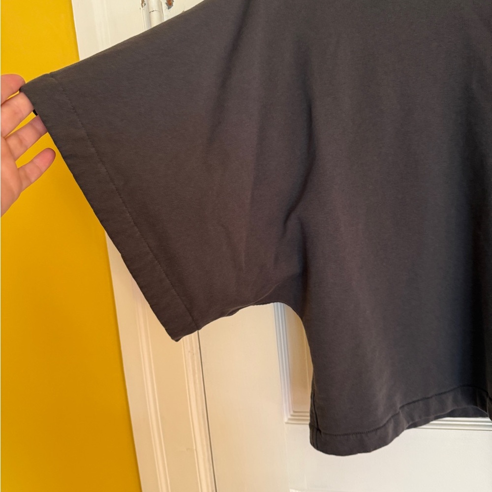 Zara Batwing Short-Sleeved Sweatshirt - Picture 2 of 10